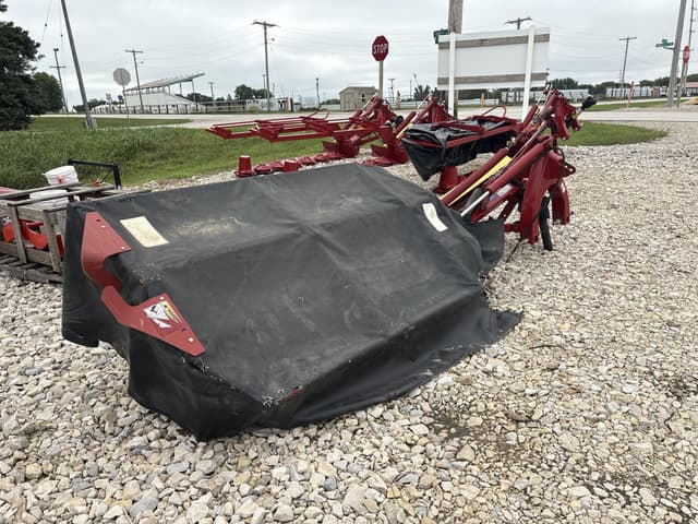 Image of New Holland H6740 equipment image 3