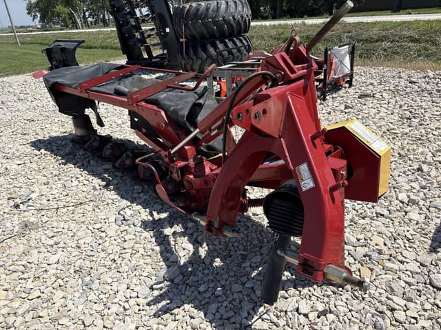 Image of New Holland H6740 equipment image 1