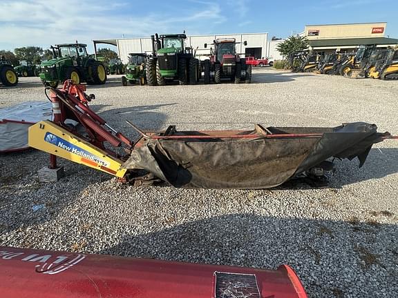 Image of New Holland H6750 equipment image 4