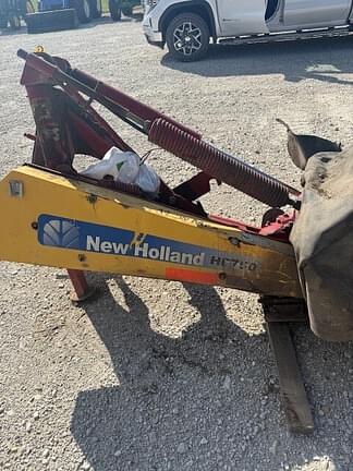 Image of New Holland H6750 equipment image 2