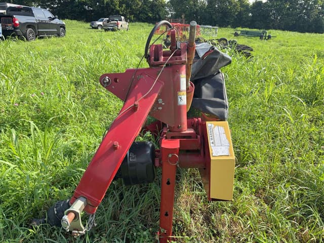 Image of New Holland H6750 equipment image 1