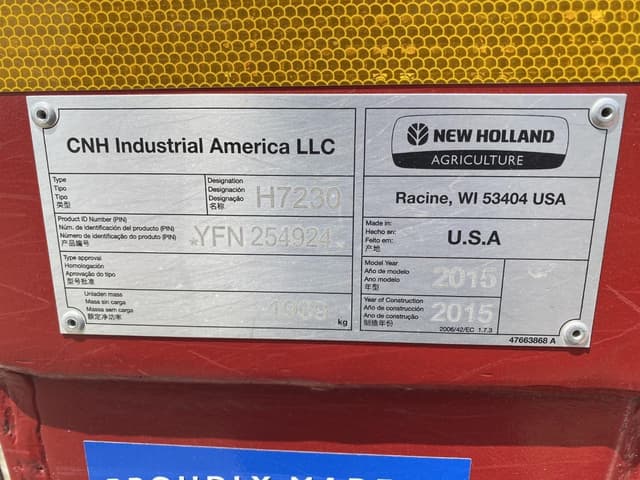 Image of New Holland H7230 equipment image 3