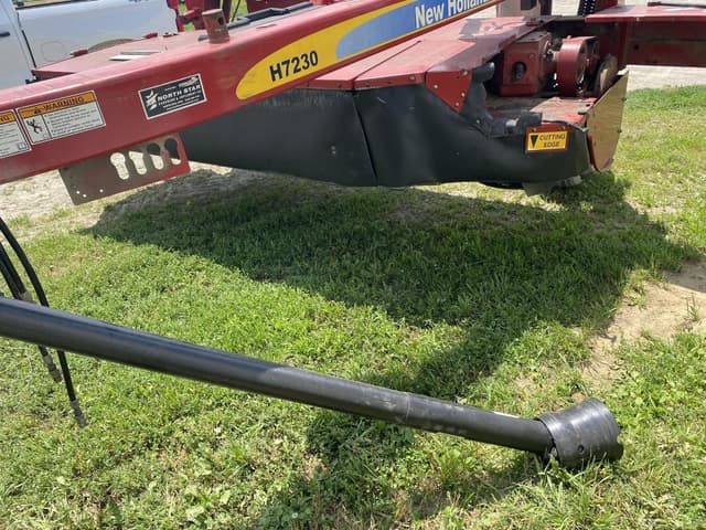 Image of New Holland H7230 equipment image 1