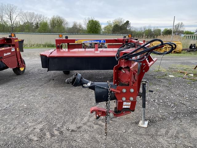 Image of New Holland H7230 equipment image 2