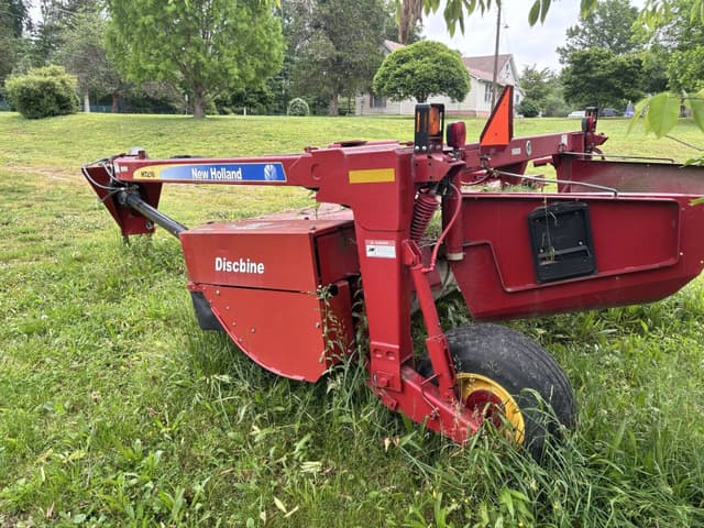 Image of New Holland H7230 equipment image 4