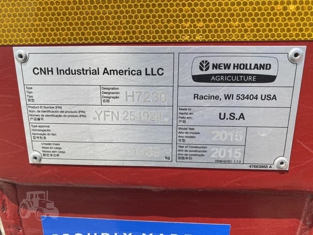 Image of New Holland H7230 equipment image 3