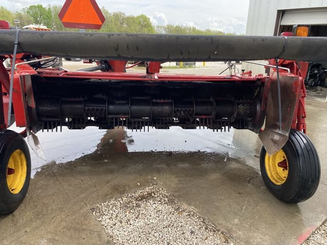 Image of New Holland H7330 equipment image 4