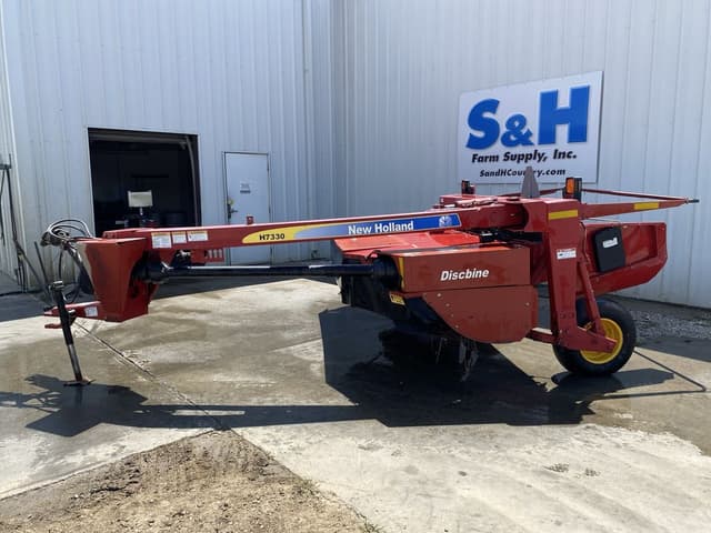 Image of New Holland H7330 equipment image 3