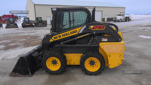 Image of New Holland L218 equipment image 3