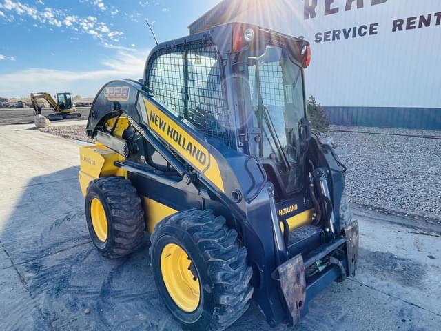 Image of New Holland L228 equipment image 1