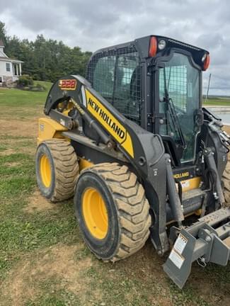 Image of New Holland L228 Primary image