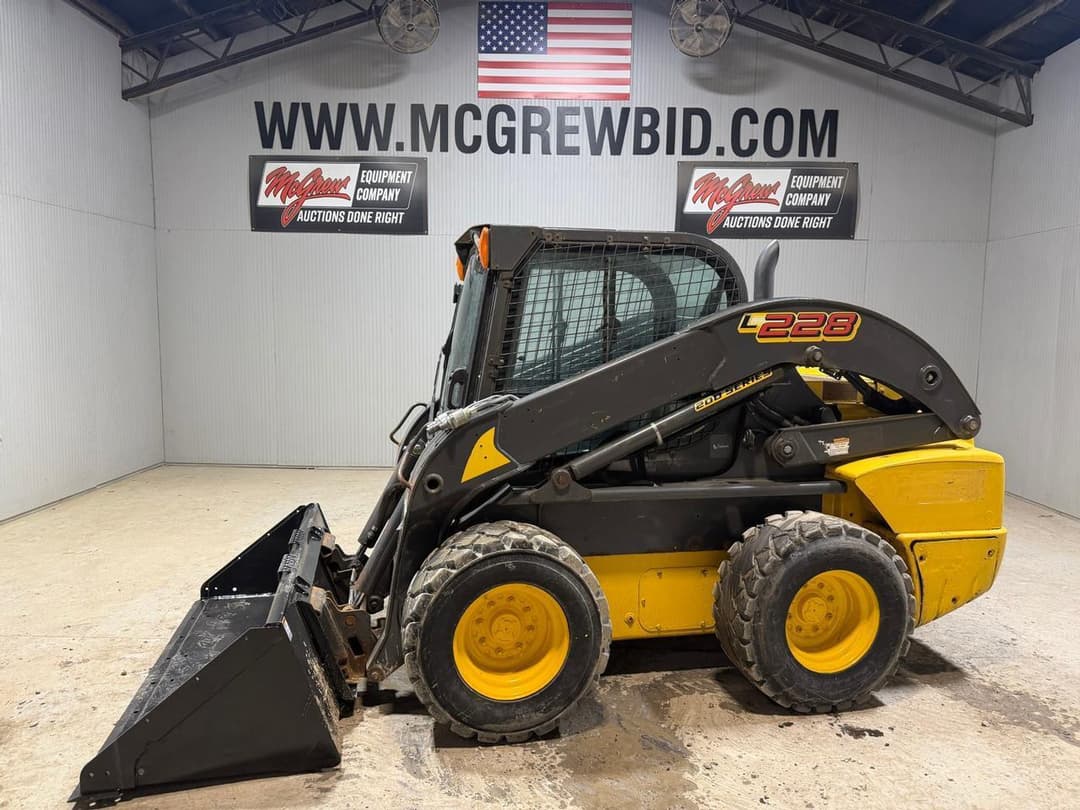 Image of New Holland L228 Primary image