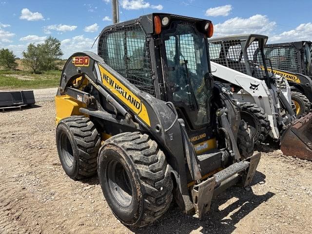 Image of New Holland L230 equipment image 1