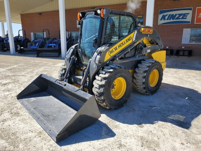 Main image New Holland L230