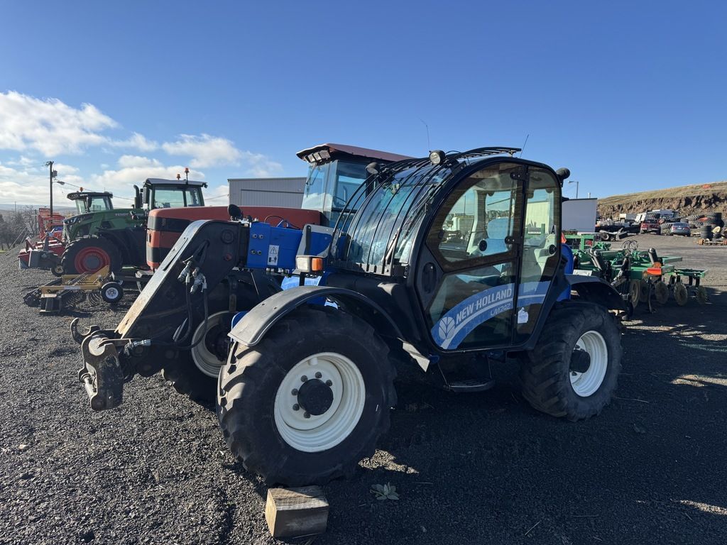 Main image New Holland LM7.42 Elite