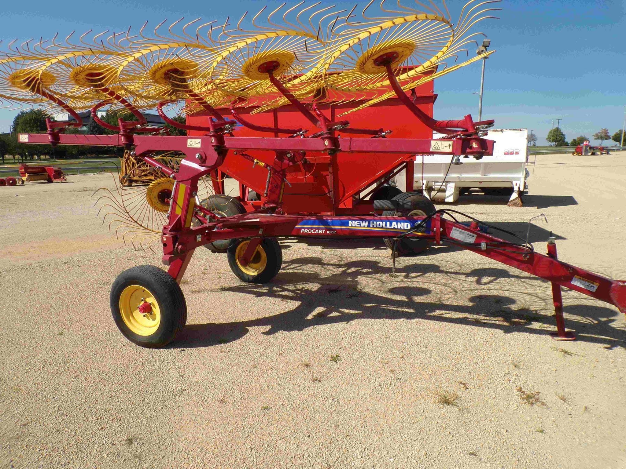 2015 New Holland ProCart 1022 Equipment Image0