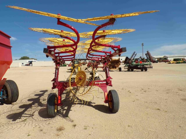 Image of New Holland ProCart 1022 equipment image 4