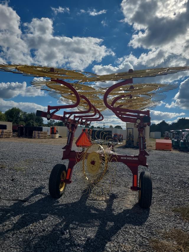 Image of New Holland ProCart 1022 equipment image 3
