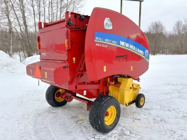 Image of New Holland RB450 equipment image 3