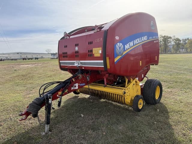 Image of New Holland RB450 equipment image 2