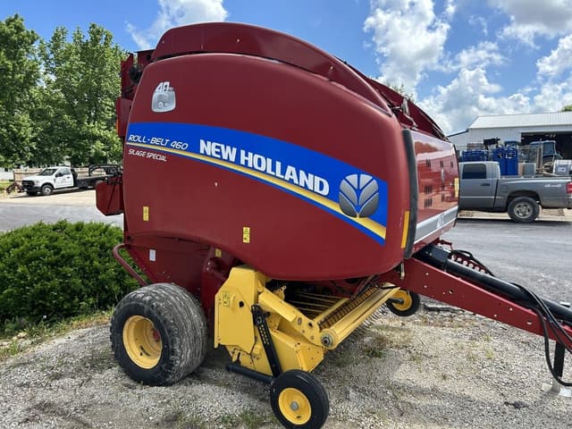Image of New Holland RB460 equipment image 4
