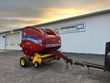 Main image New Holland RB460 Superfeed