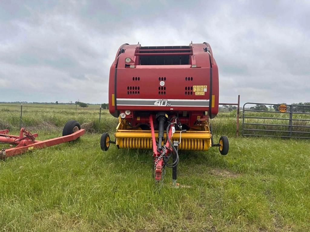 Image of New Holland RB460 Primary image