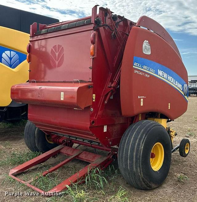 Image of New Holland RB560 equipment image 3