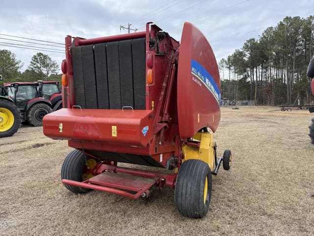 Image of New Holland RB450 equipment image 4