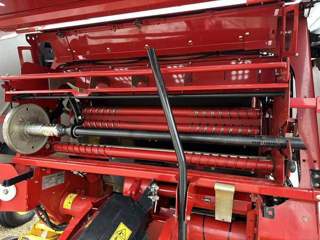 Image of New Holland RB450 Silage Special equipment image 4