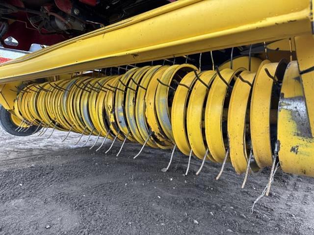Image of New Holland RB450 equipment image 4