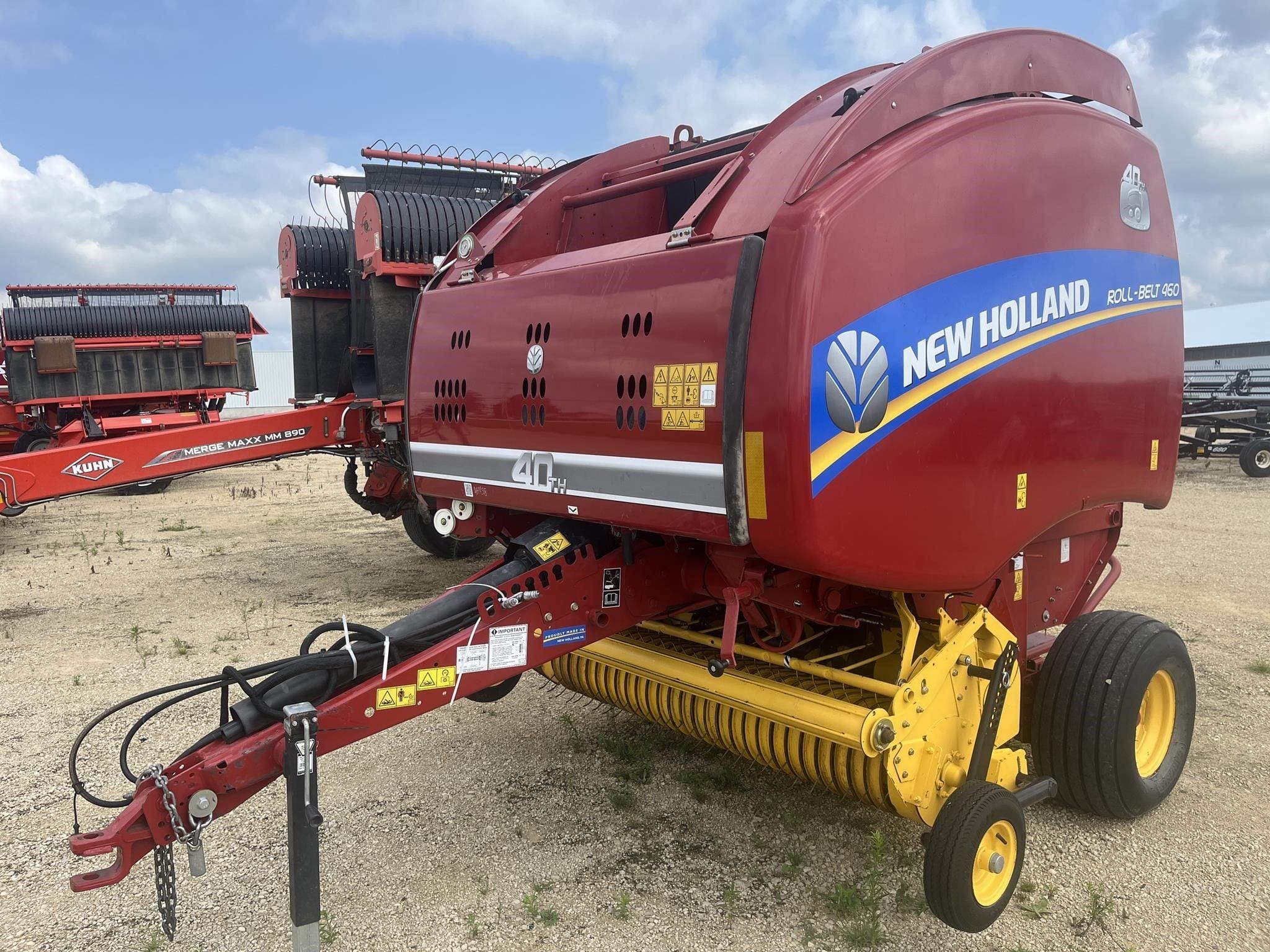 2015 New Holland RB460 Equipment Image0
