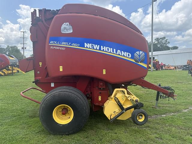 Image of New Holland RB460 Superfeed equipment image 4