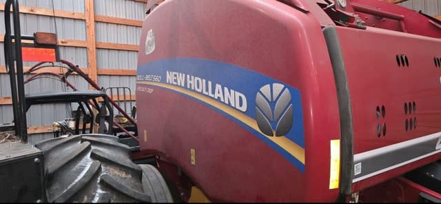 Image of New Holland RB560 equipment image 3