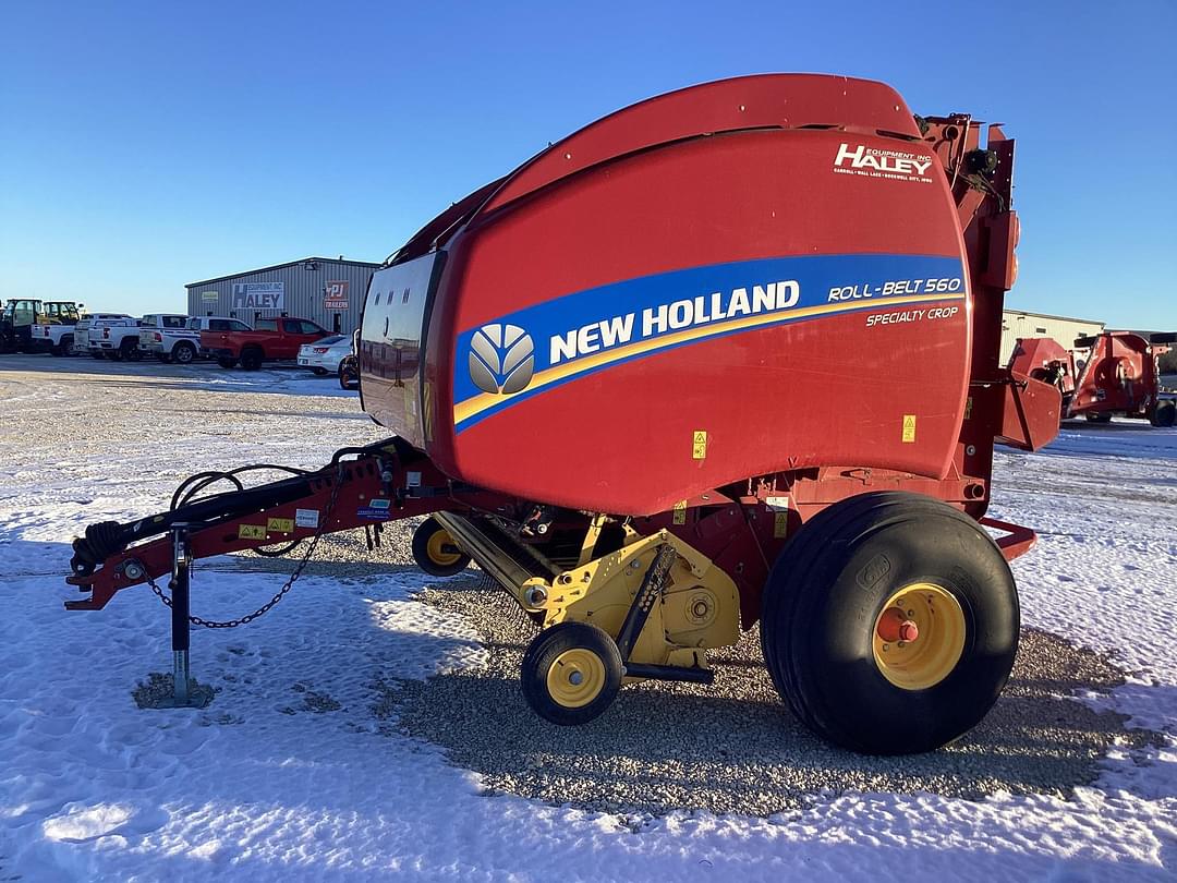 Image of New Holland RB560 Specialty Crop Image 1