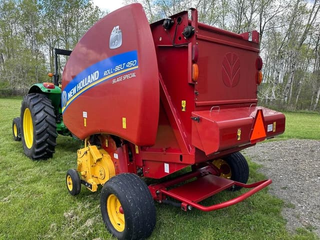 Image of New Holland RB450 Silage Special equipment image 4