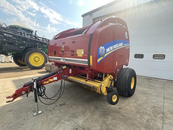 Main image New Holland RB560 Specialty Crop