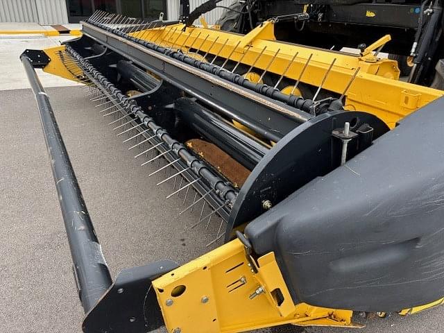Image of New Holland Speedrower 160 equipment image 4