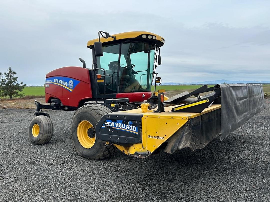 Image of New Holland Speedrower 260 Primary image