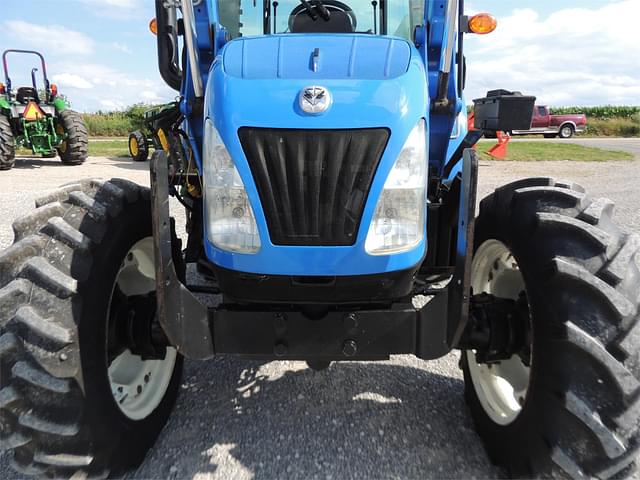 Image of New Holland T4.75 equipment image 4