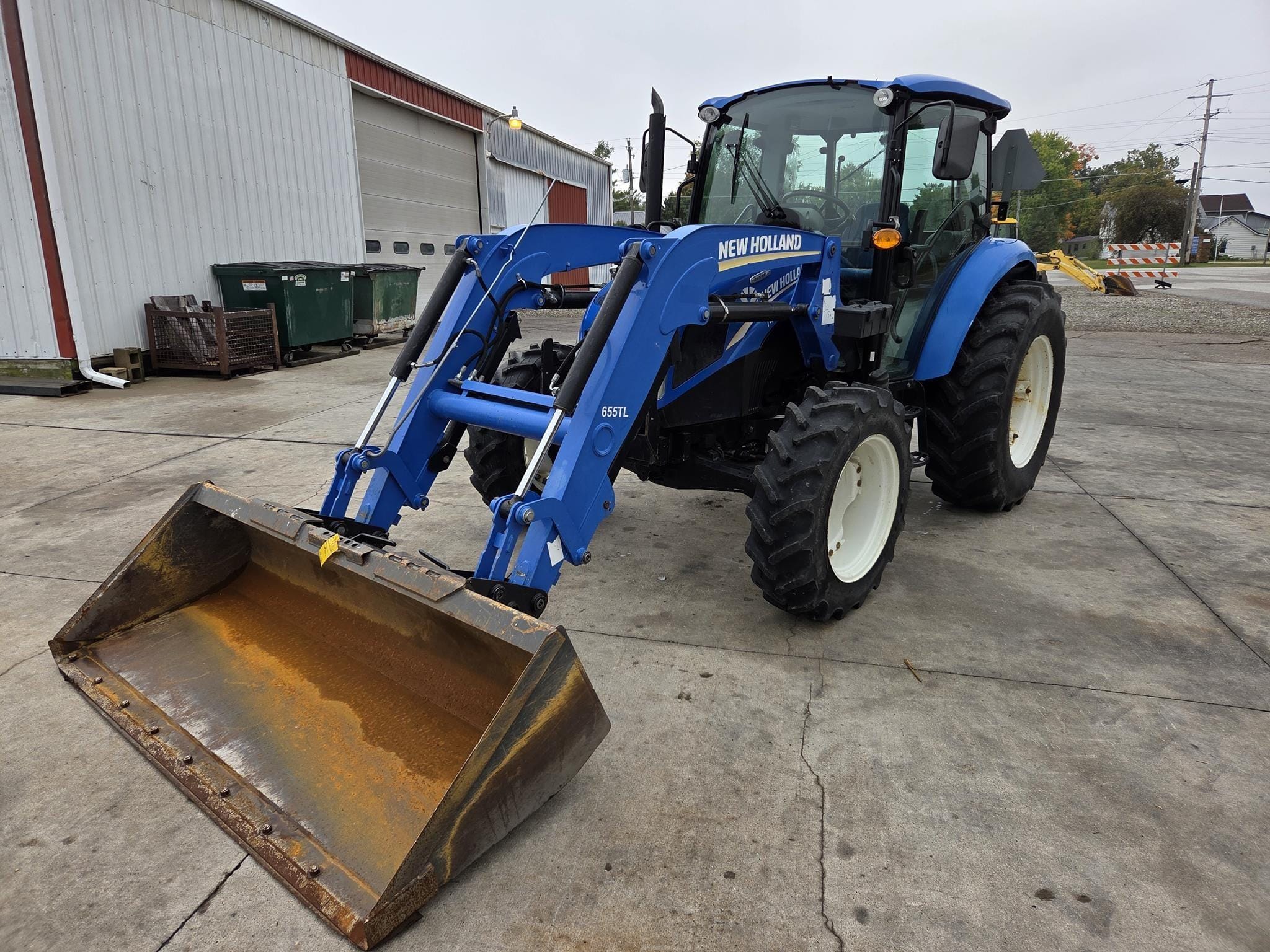 2015 New Holland T4.75 Equipment Image0
