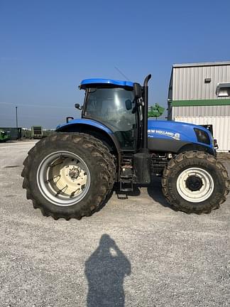 Image of New Holland T7.210 equipment image 3