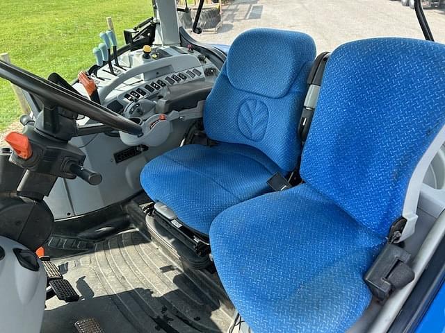 Image of New Holland T7.245 equipment image 4
