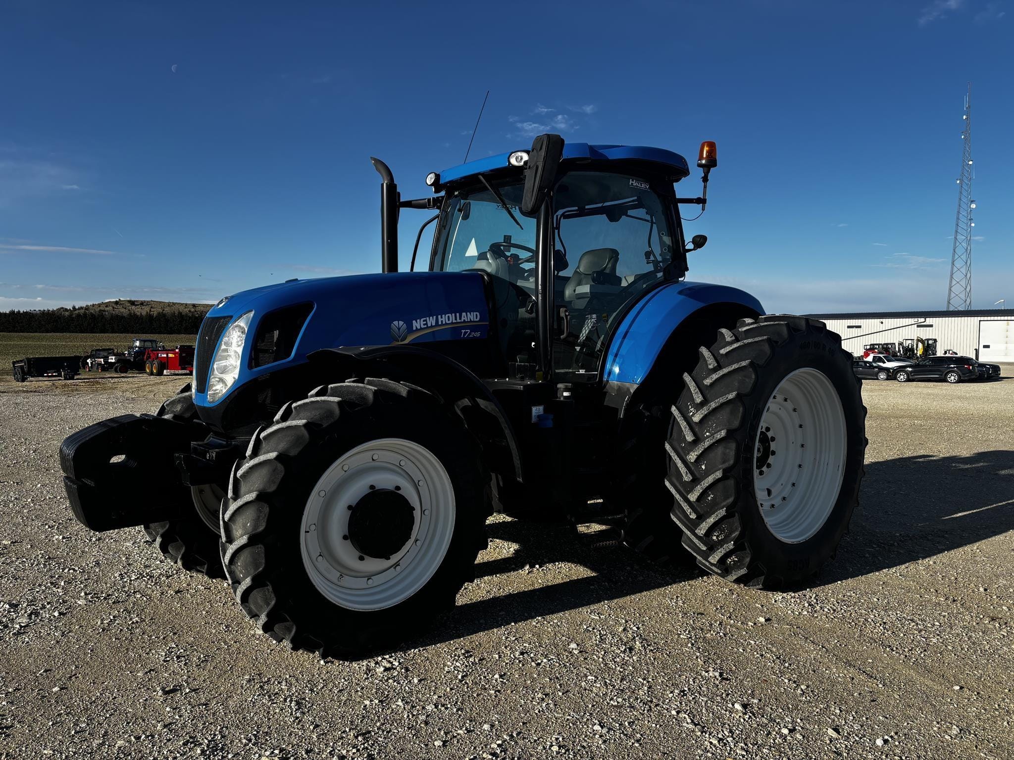 2015 New Holland T7.245 Equipment Image0