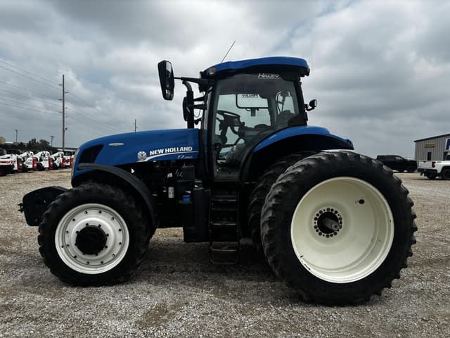 Image of New Holland T7.260 equipment image 1