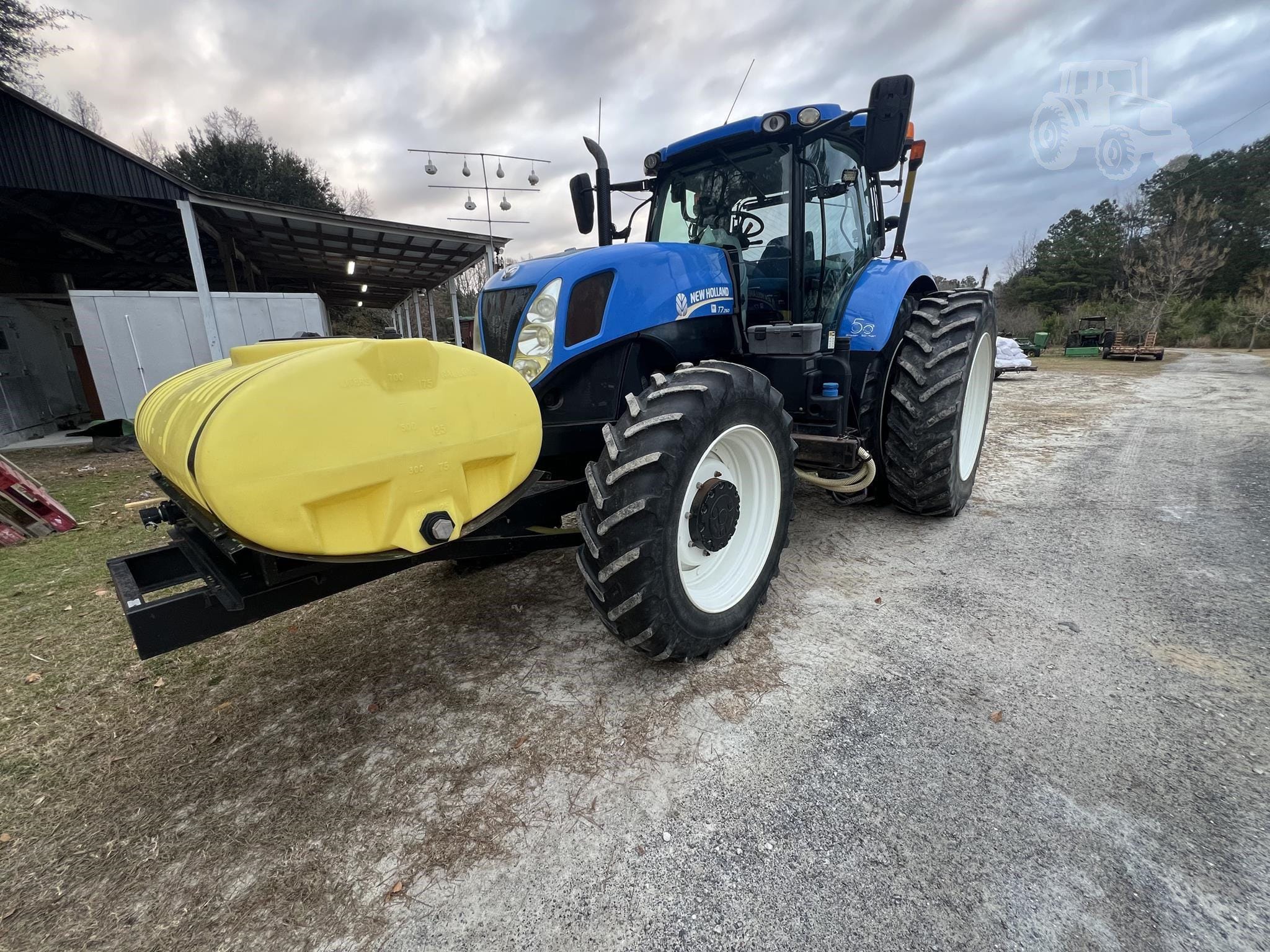 2015 New Holland T7.260 Equipment Image0
