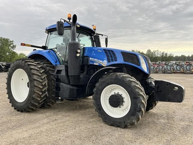 Image of New Holland T8.320 equipment image 2