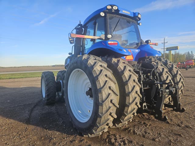 Image of New Holland T8.320 equipment image 2