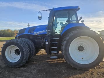 Main image New Holland T8.320