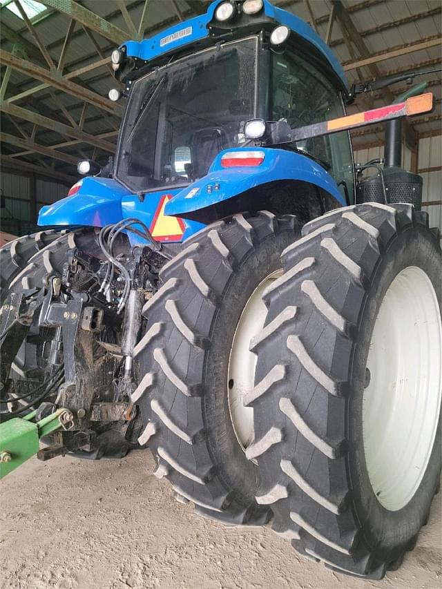 Image of New Holland T8.320 equipment image 1